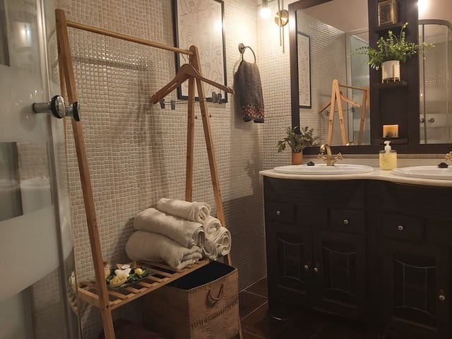 4 sypialnia Willa na sprzedaż w Campamento, San Roque z basenem - 615 000 € (Ref: 9663932)