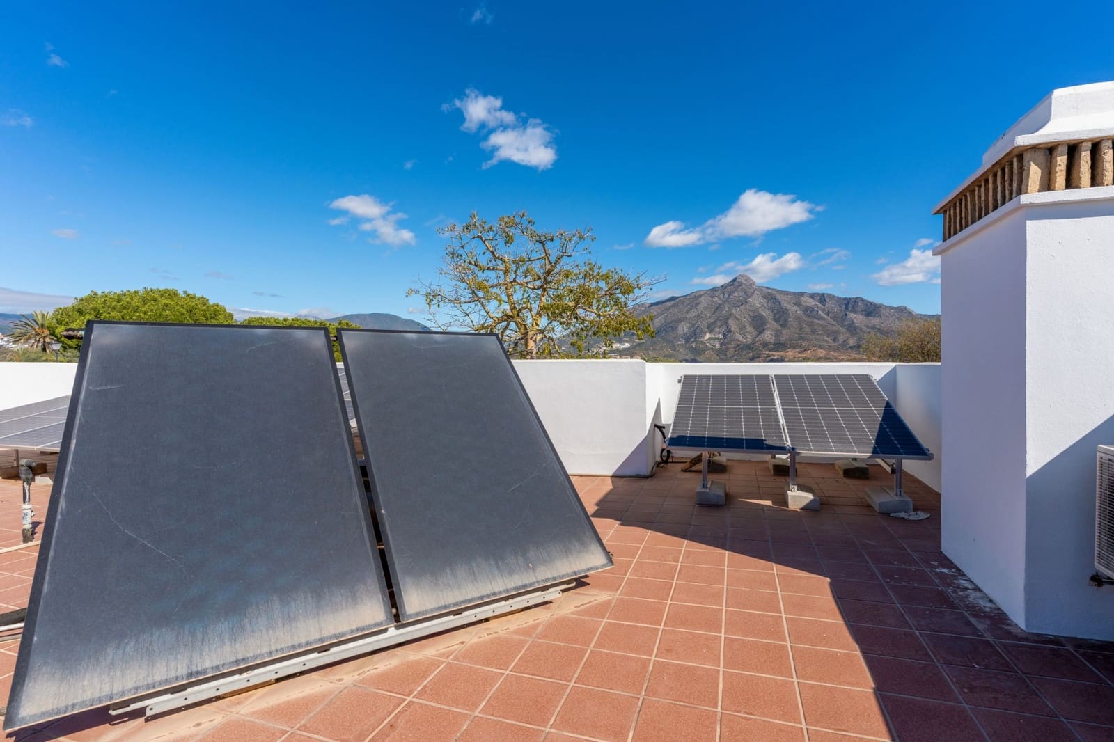 4 camera da letto Villa in vendita in Nueva Andalucia con piscina - 1.995.000 € (Rif: 9663934)