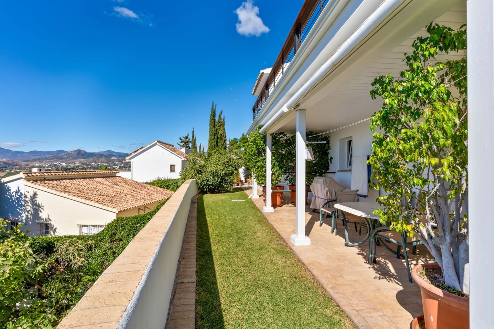 4 camera da letto Villa in vendita in Nueva Andalucia con piscina - 1.995.000 € (Rif: 9663934)