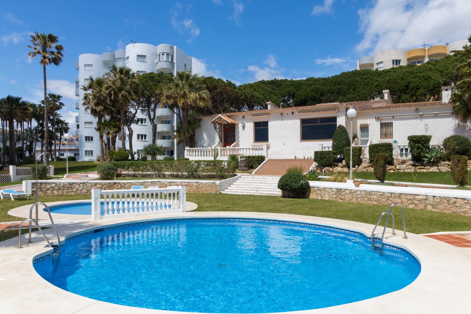 Apartamento de 1 habitación en Mijas Costa en venta con piscina - 449.000 € (Ref: 9663935)