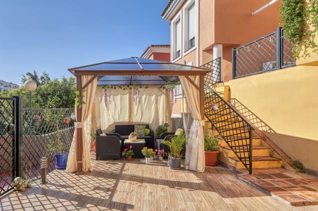 3 slaapkamer Halfvrijstaande villa te koop in Montealto - Monterrey, Benalmádena met zwembad garage - € 619.000 (Ref: 9663937)