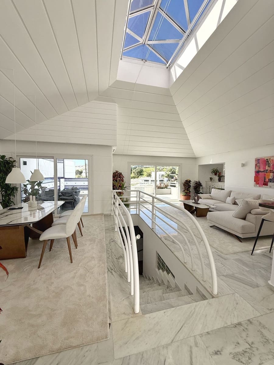 4 camera da letto Villetta Bifamiliare in vendita in Calahonda con piscina - 739.000 € (Rif: 9663938)