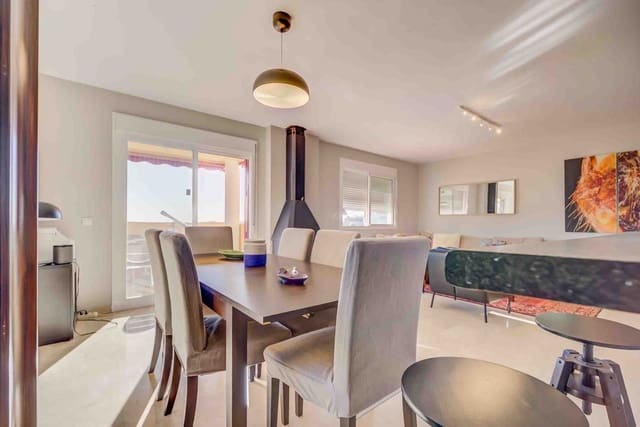 3 quarto Moradia Geminada para venda em Mijas pueblo, Mijas com piscina garagem - 550 000 € (Ref: 9663940)