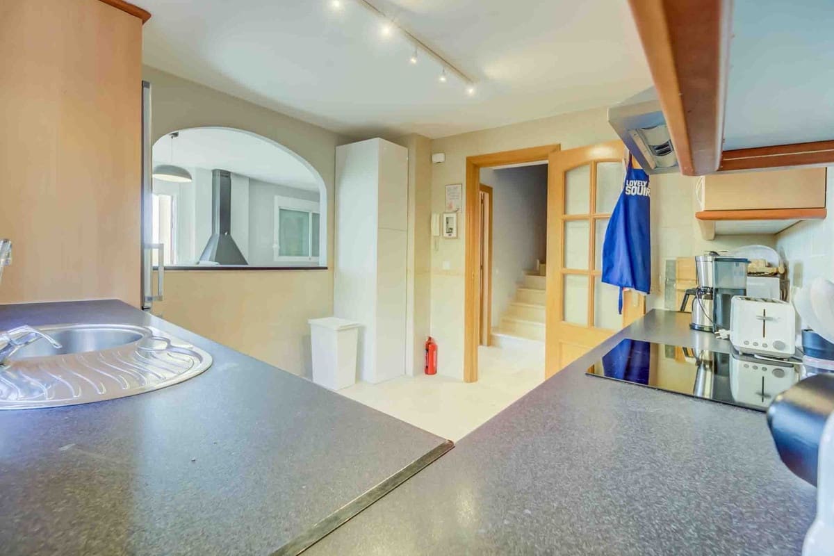 3 sypialnia Dom blizniak na sprzedaż w Mijas z basenem garażem - 550 000 € (Ref: 9663940)