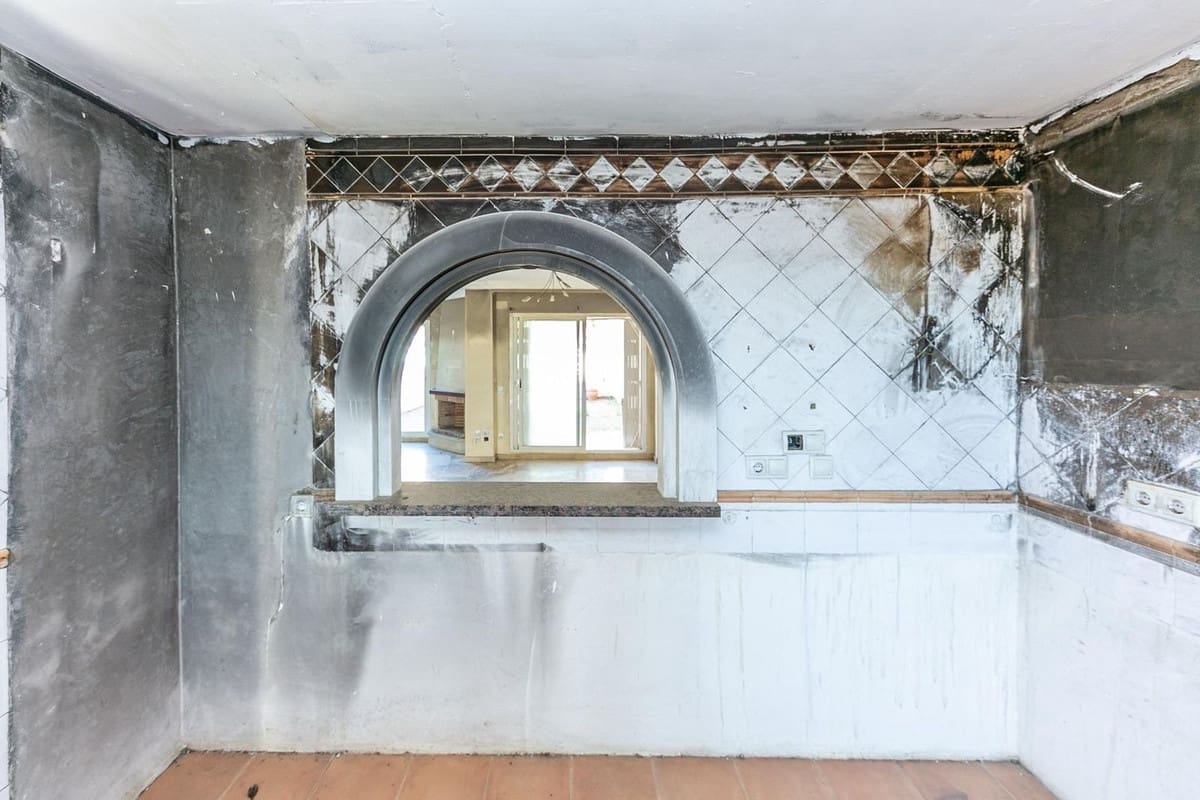 3 Zimmer Haus zu verkaufen in La Duquesa / Puerto de la Duquesa mit Garage - 380.000 € (Ref: 9663943)