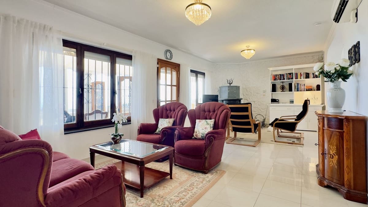 4 soveværelse Villa til salg i Mijas med swimmingpool garage - € 920.000 (Ref: 9663944)