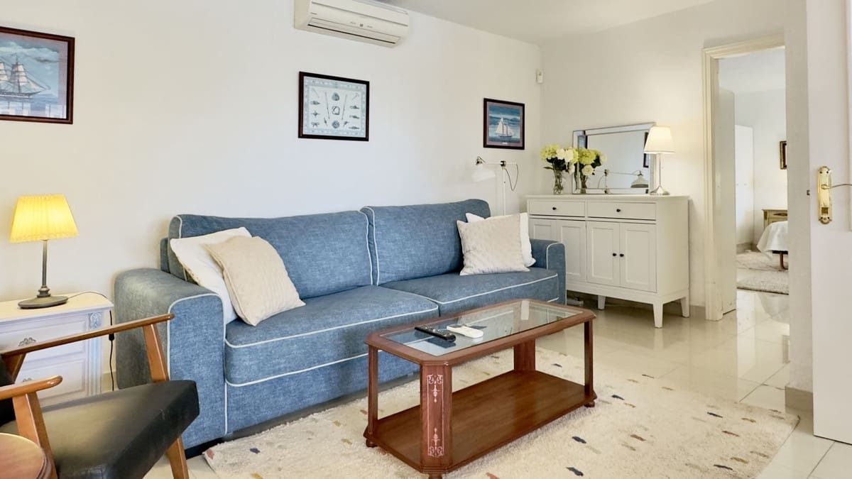 4 bedroom Villa for sale in Mijas with pool garage - € 920,000 (Ref: 9663944)