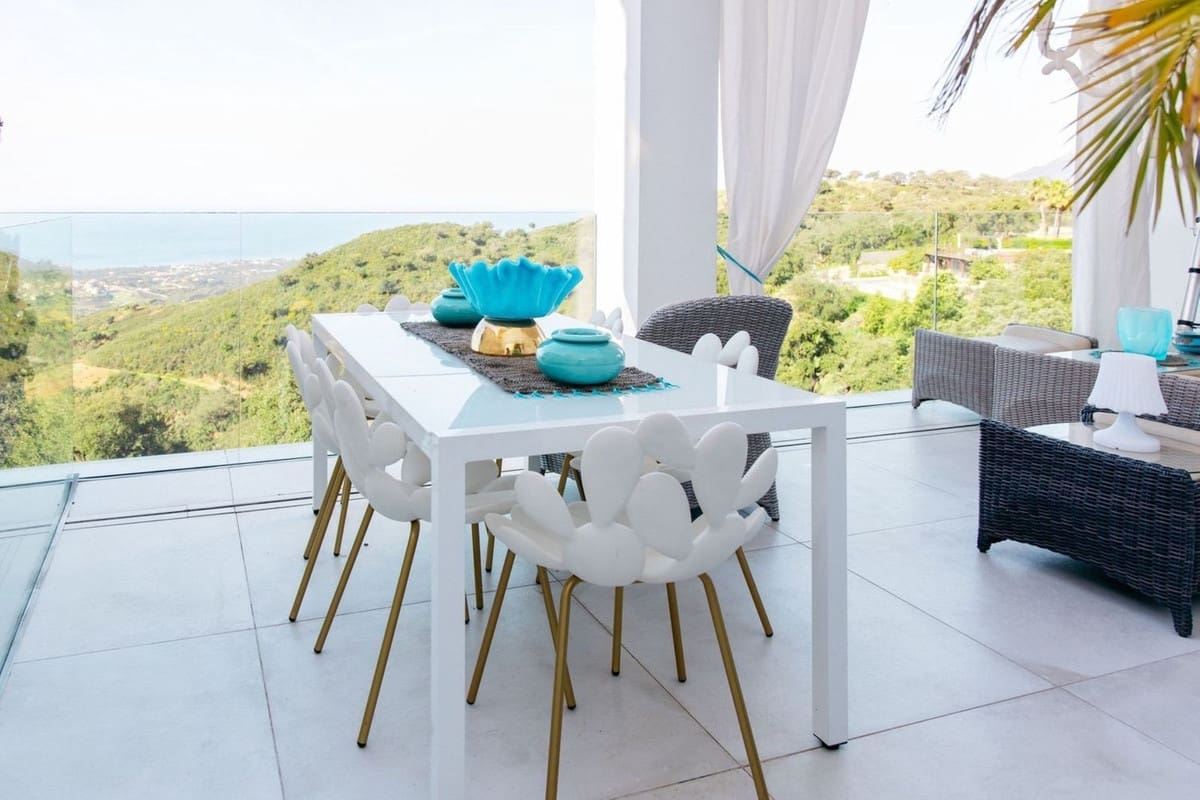 3 bedroom Townhouse for sale in Ojen with garage - € 980,000 (Ref: 9663945)