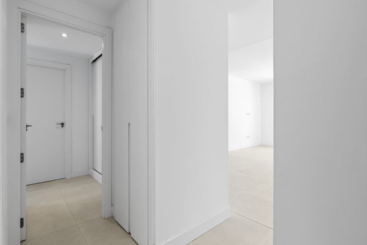 3 slaapkamer Appartement te koop in Fuengirola met zwembad - € 539.000 (Ref: 9663950)