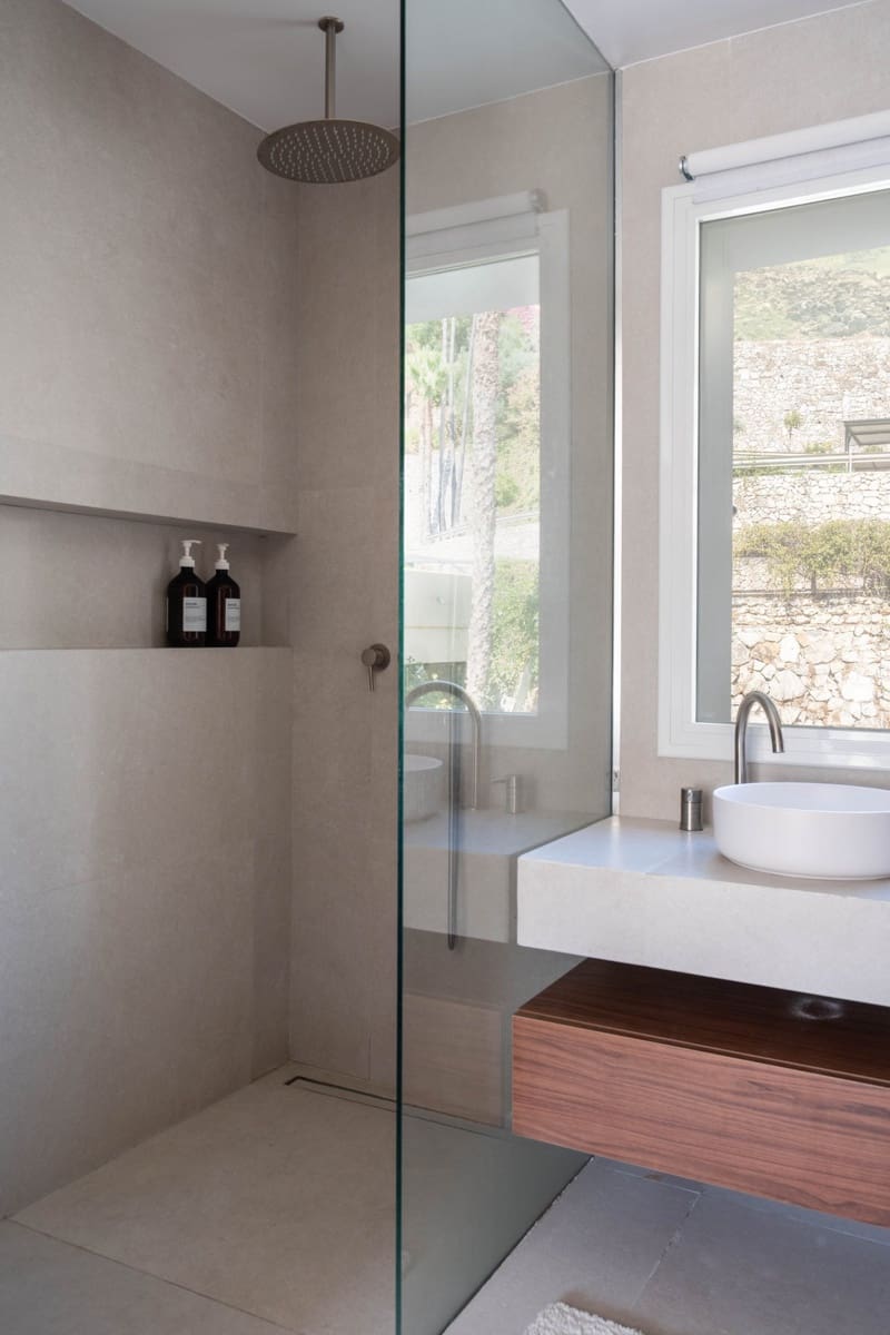 2 chambre Appartement à vendre à Benahavis avec piscine - 595 000 € (Ref: 9663958)