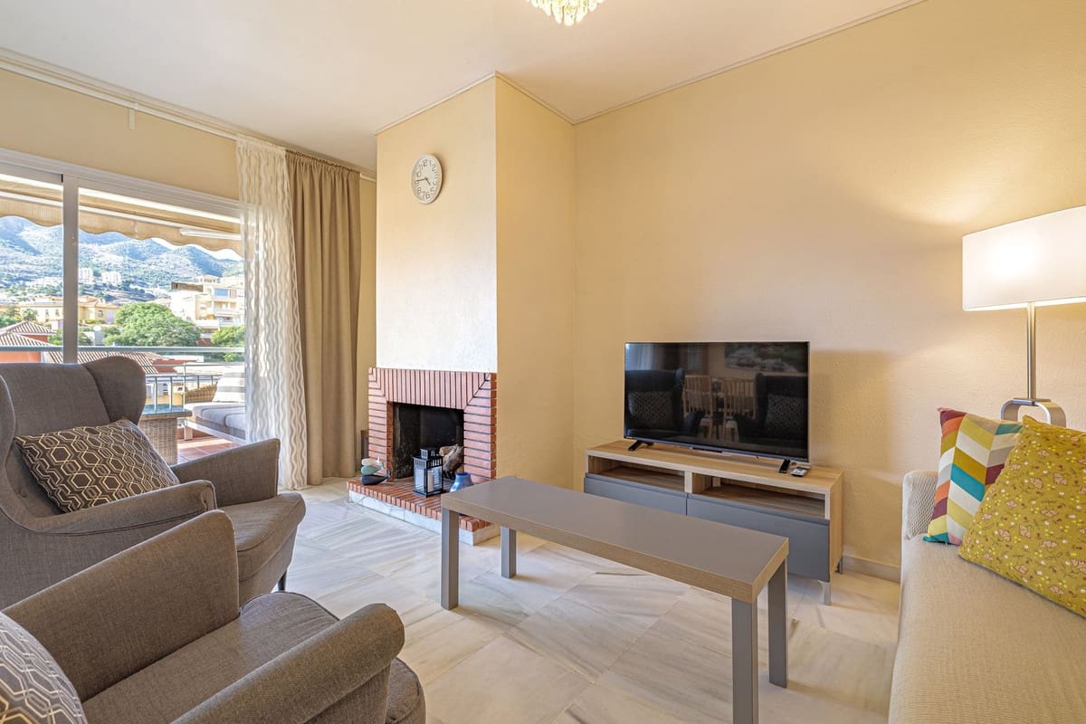 Apartamento de 3 habitaciones en Benalmádena en venta con piscina - 480.000 € (Ref: 9663963)