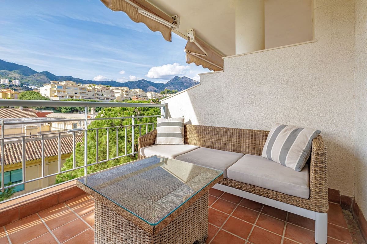 Apartamento de 3 habitaciones en Benalmádena en venta con piscina - 480.000 € (Ref: 9663963)