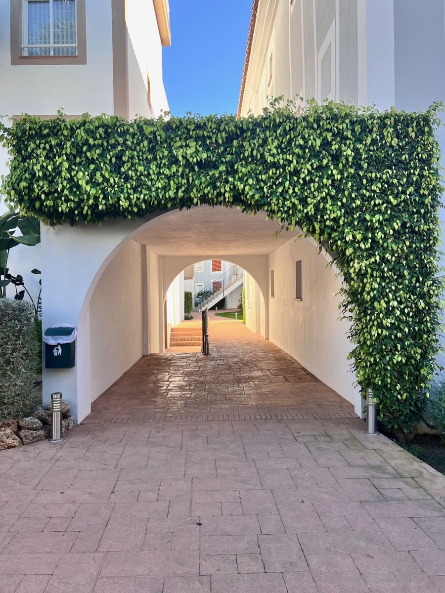 2 sovrum Lägenhet till salu i New Golden Mile med pool - 419 000 € (Ref: 9663964)