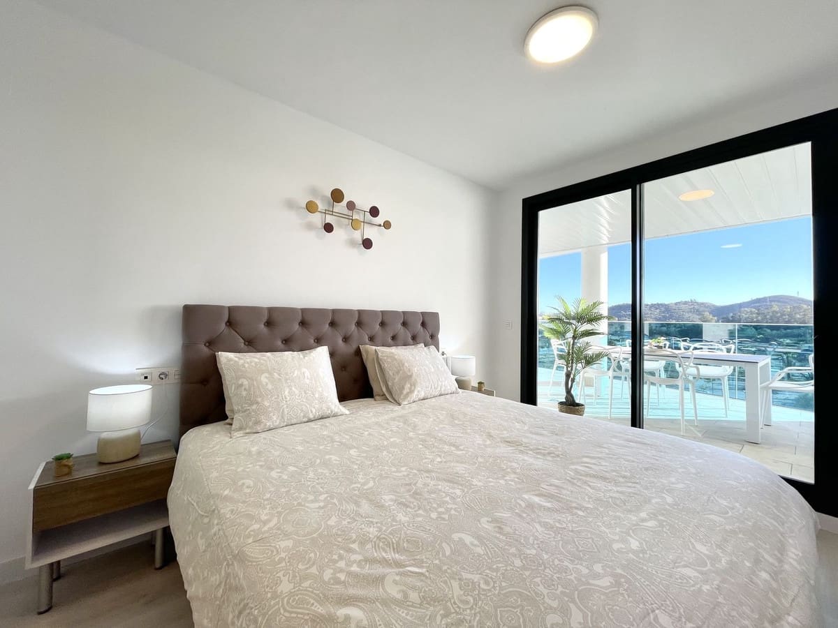 3 makuuhuone Huoneisto myytävänä paikassa Las Lagunas de Mijas mukana uima-altaan - 499 900 € (Ref: 9663966)