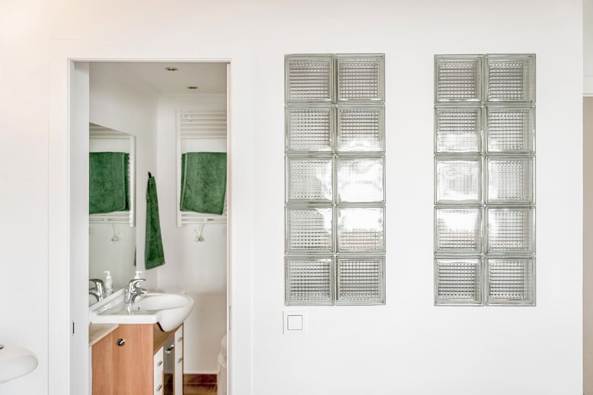 2 slaapkamer Appartement te koop in Nueva Andalucia met zwembad - € 499.000 (Ref: 9663971)