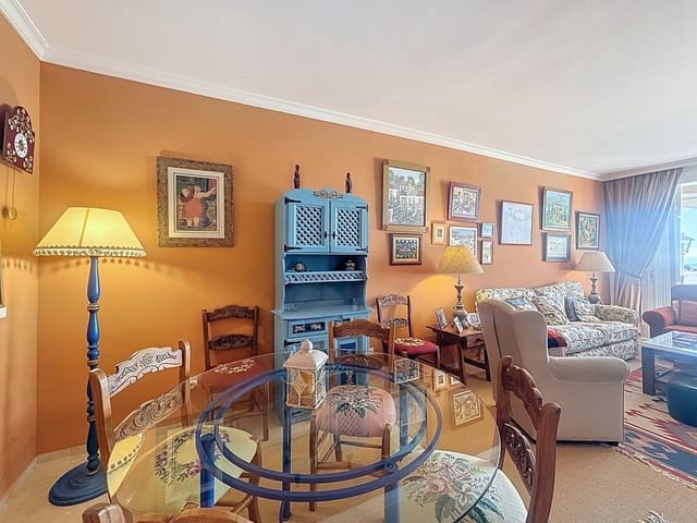 2 bedroom Apartment for sale in La Duquesa / Puerto de la Duquesa, Manilva with pool - € 400,000 (Ref: 9663975)