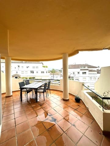 2 sovrum Lägenhet till salu i La Dama de Noche - La Alzambra, Marbella med pool - 490 000 € (Ref: 9663980)