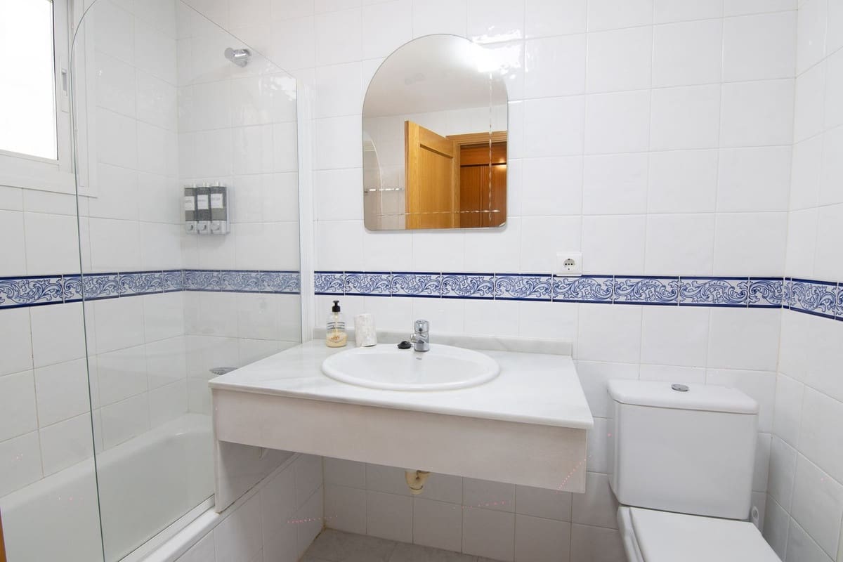 3 soverom Leilighet til salgs i Estepona med svømmebasseng - € 420 000 (Ref: 9663981)