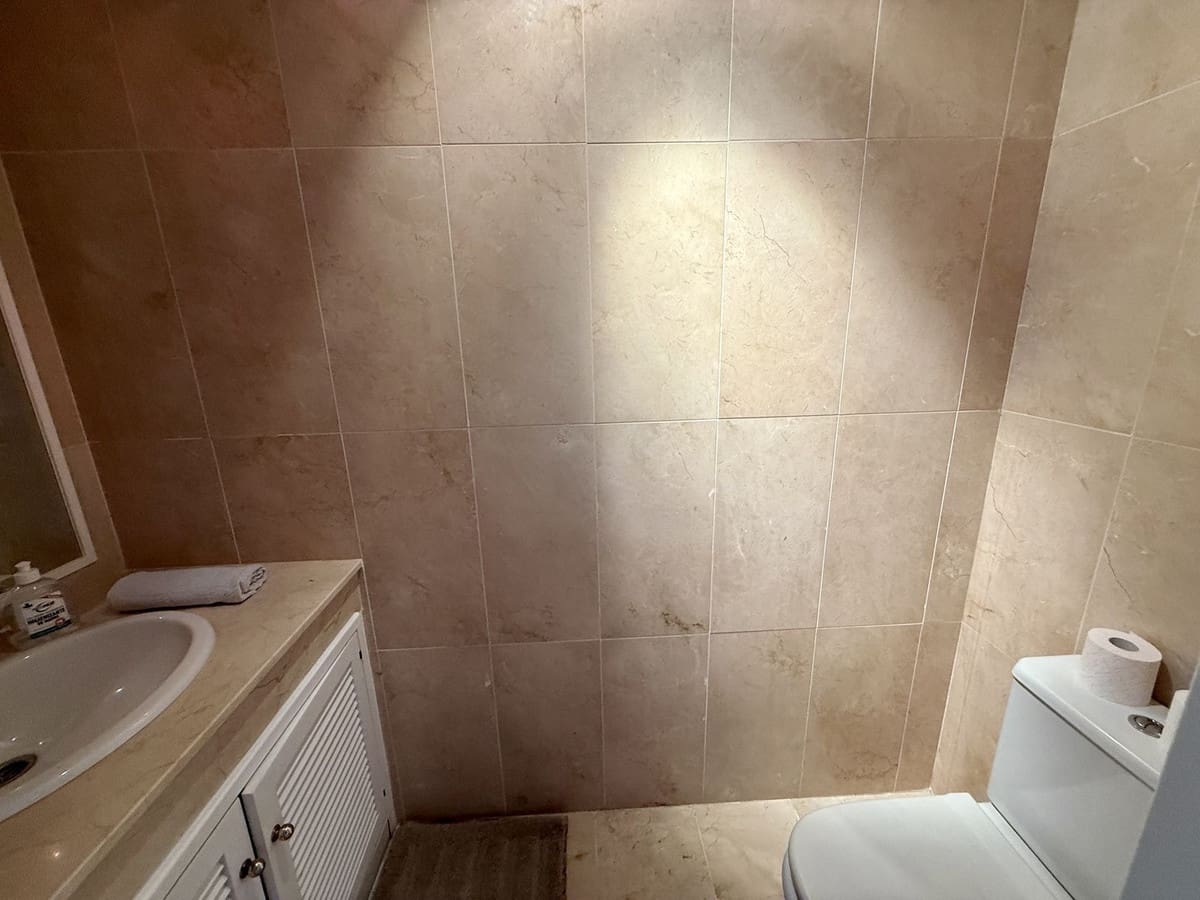 2 Zimmer Apartment zu verkaufen in Elviria mit Pool - 440.000 € (Ref: 9663983)