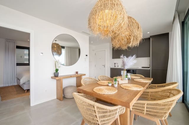 Apartamento de 2 habitaciones en Centro ciudad, Fuengirola en venta con piscina garaje - 450.000 € (Ref: 9663985)