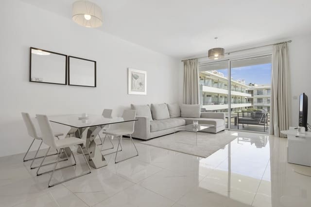3 bedroom Apartment for sale in Cancelada, Estepona with pool - € 498,000 (Ref: 9663986)