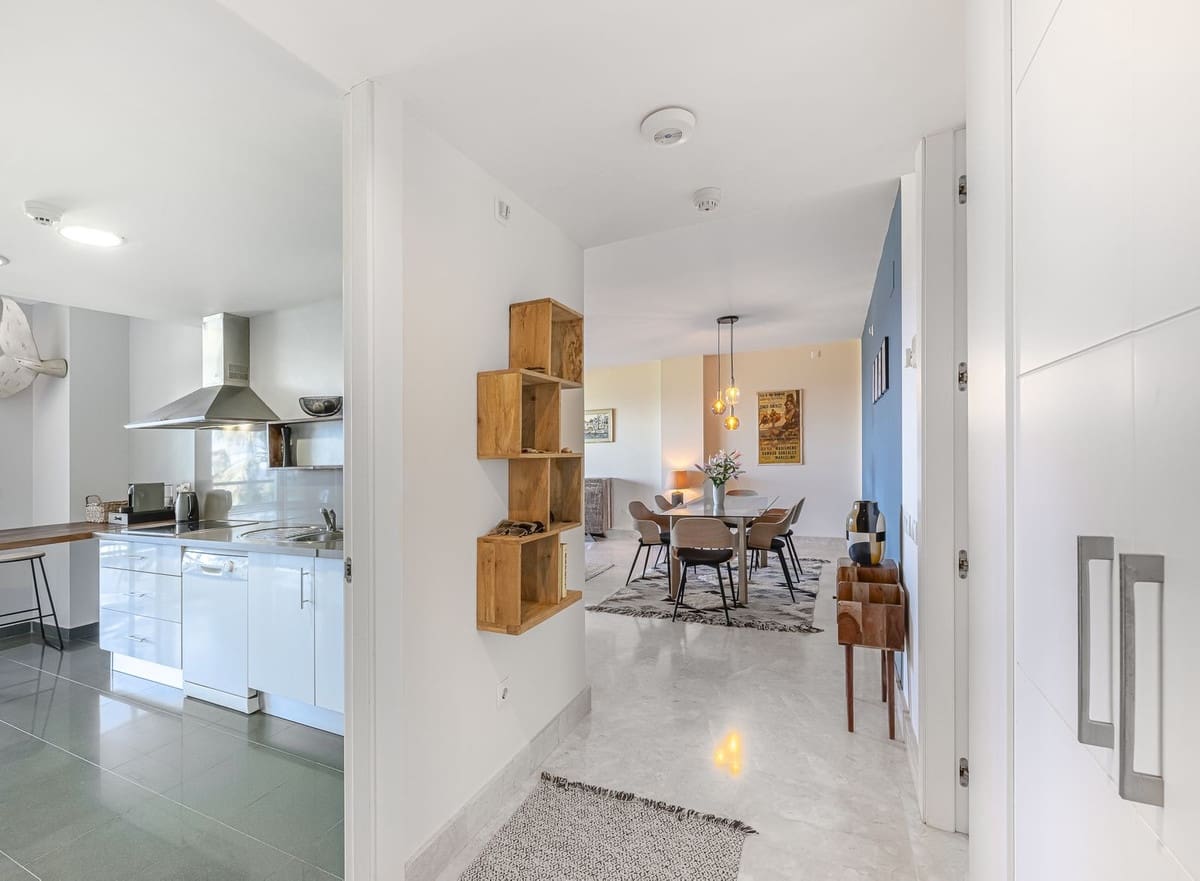 3 soveværelse Lejlighed til salg i Manilva med swimmingpool - € 450.000 (Ref: 9663987)