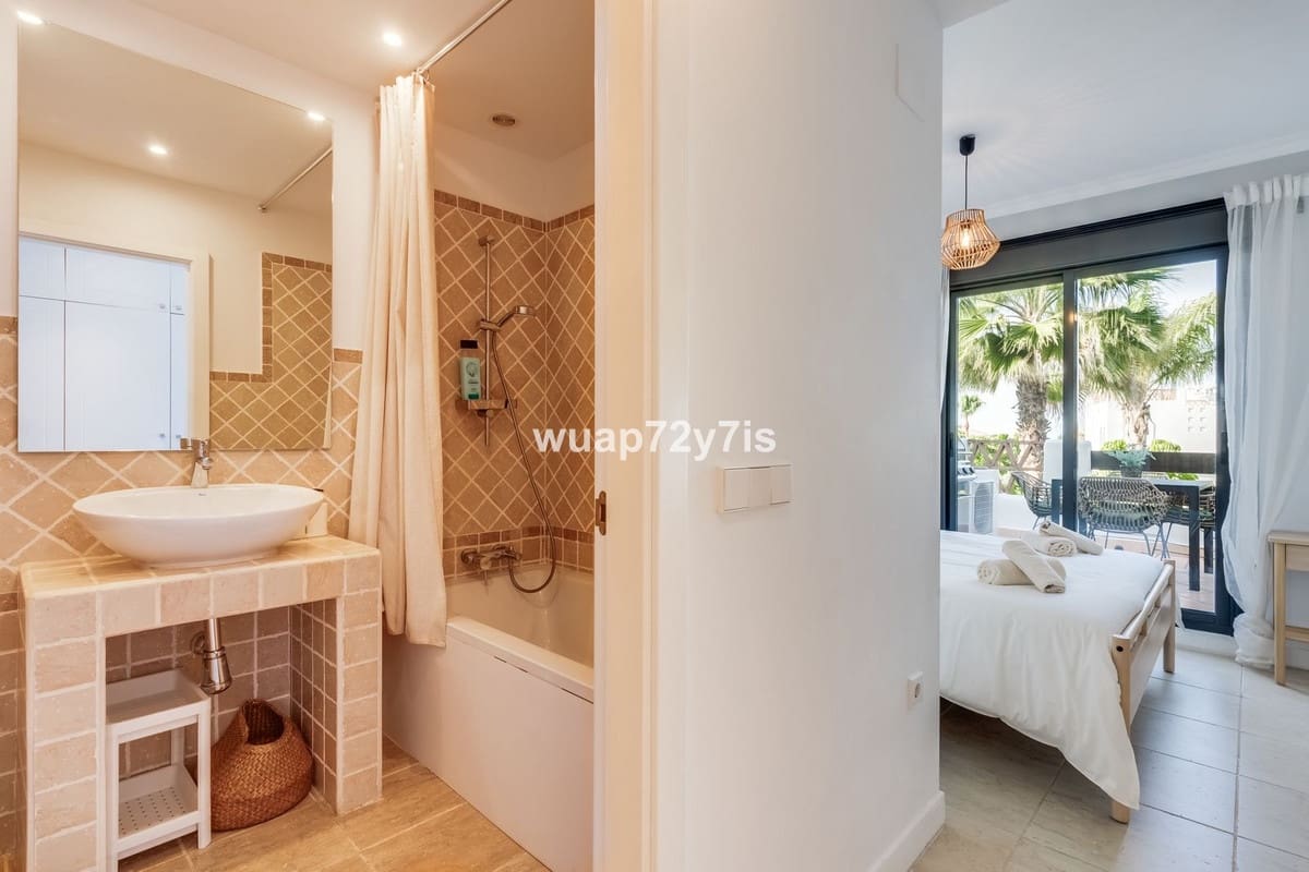 2 bedroom Apartment for sale in New Golden Mile with pool - € 475,000 (Ref: 9663989)