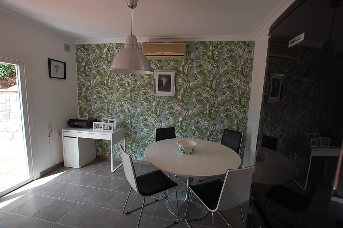 5 slaapkamer Villa te koop in Mijas Costa met zwembad - € 695.000 (Ref: 9663990)