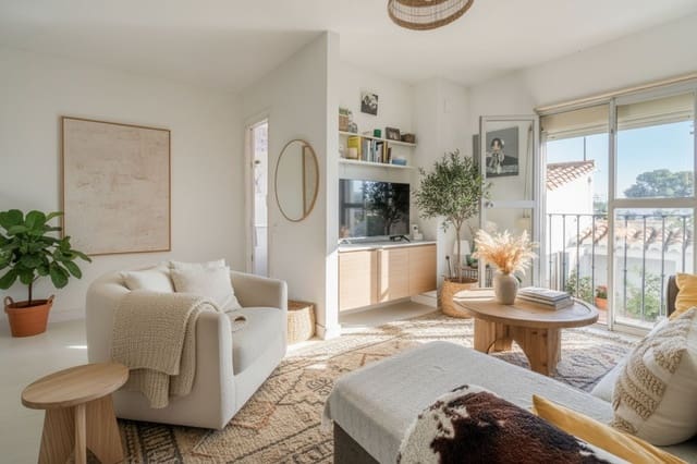 4 camera da letto Villa in vendita in Puerto de la Torre, Malaga città - 679.000 € (Rif: 9663991)