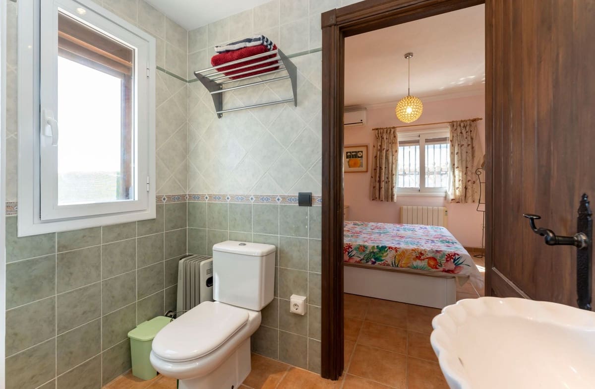 6 Zimmer Villa zu verkaufen in Alhaurin el Grande mit Pool Garage - 659.000 € (Ref: 9663993)