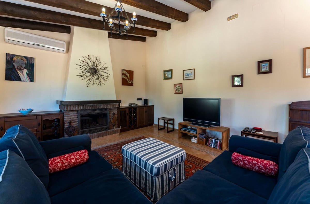 6 Zimmer Villa zu verkaufen in Alhaurin el Grande mit Pool Garage - 659.000 € (Ref: 9663993)