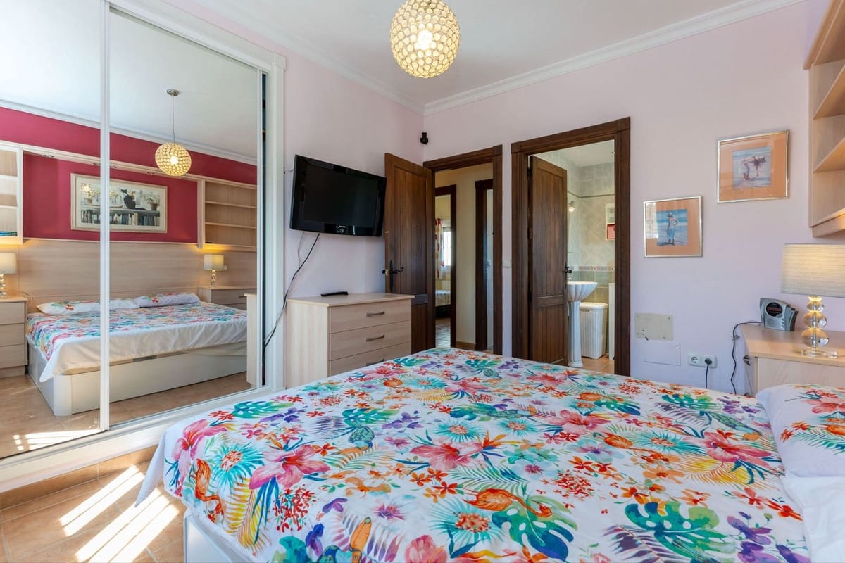 6 Zimmer Villa zu verkaufen in Alhaurin el Grande mit Pool Garage - 659.000 € (Ref: 9663993)