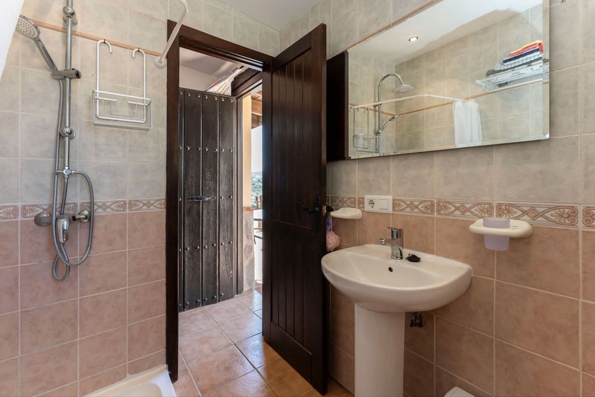 6 Zimmer Villa zu verkaufen in Alhaurin el Grande mit Pool Garage - 659.000 € (Ref: 9663993)