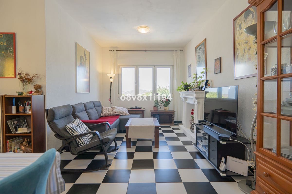 5 camera da letto Villa in vendita in Alhaurin de la Torre con piscina - 580.000 € (Rif: 9663994)