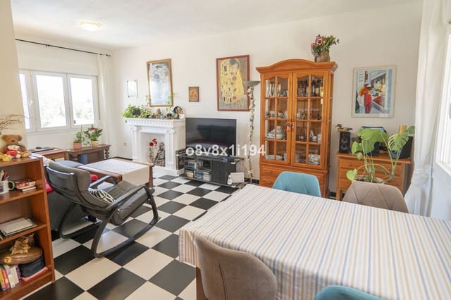 5 camera da letto Villa in vendita in Alhaurín de la Torre con piscina - 580.000 € (Rif: 9663994)