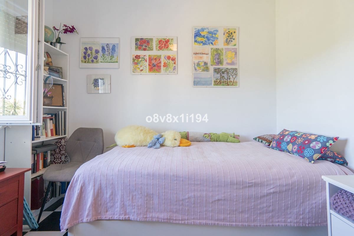 5 camera da letto Villa in vendita in Alhaurin de la Torre con piscina - 580.000 € (Rif: 9663994)