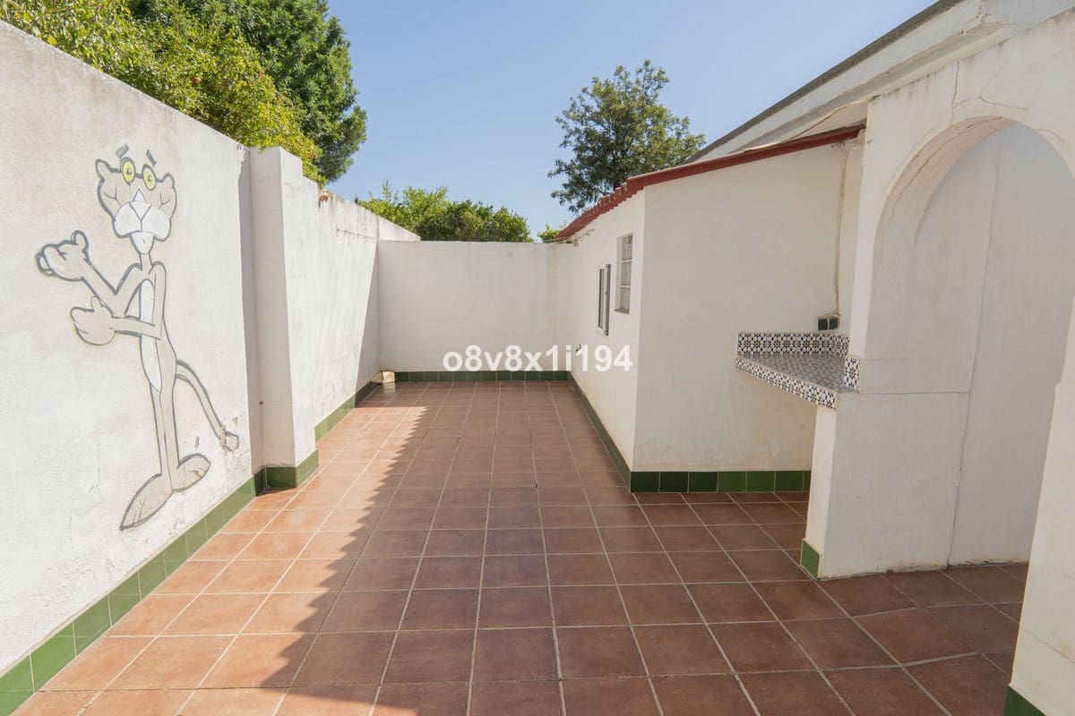 5 camera da letto Villa in vendita in Alhaurin de la Torre con piscina - 580.000 € (Rif: 9663994)