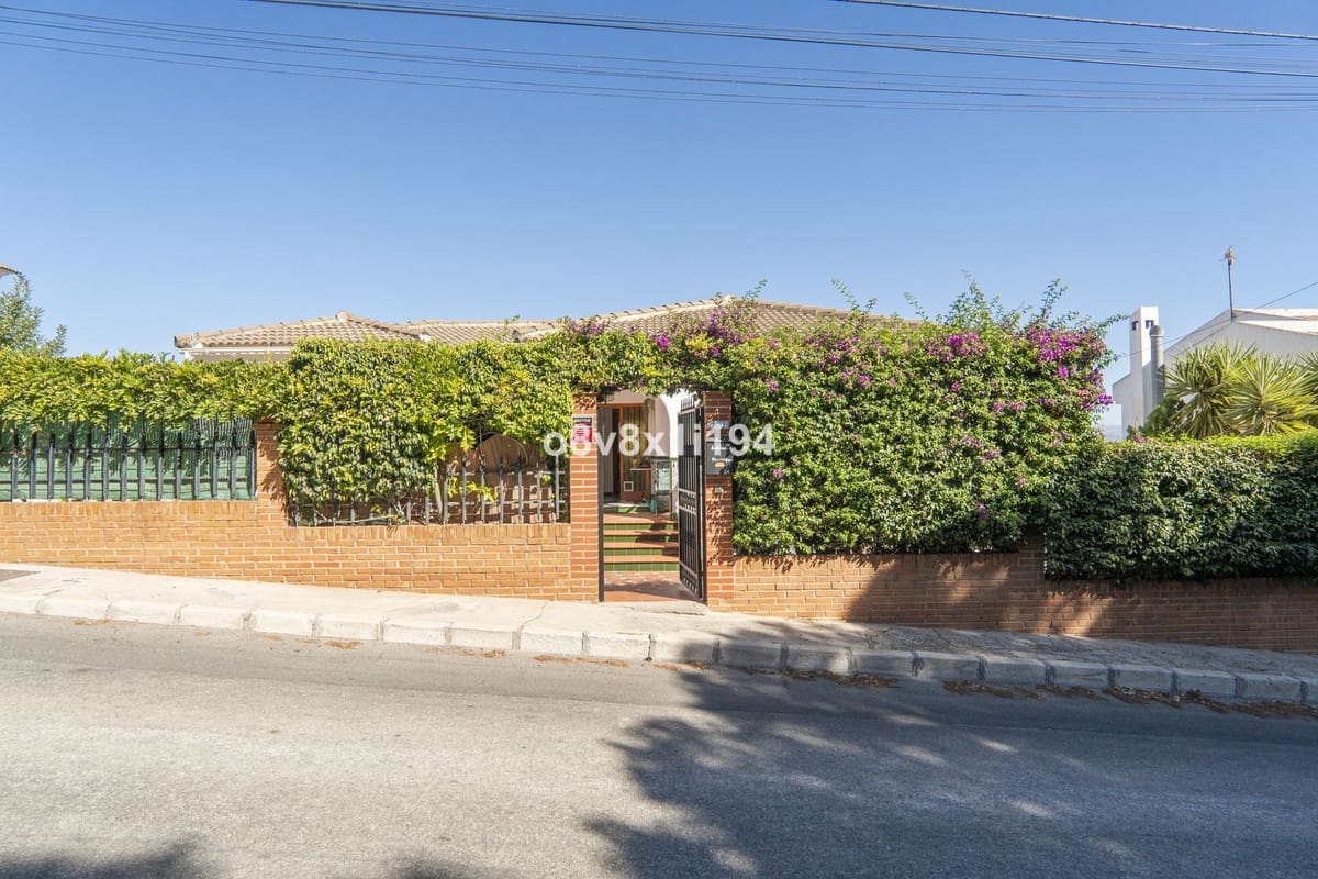 5 camera da letto Villa in vendita in Alhaurin de la Torre con piscina - 580.000 € (Rif: 9663994)