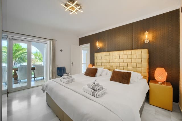 4 Zimmer Villa zu verkaufen in Riviera del Sol, Mijas mit Pool - 1.540.000 € (Ref: 9663995)