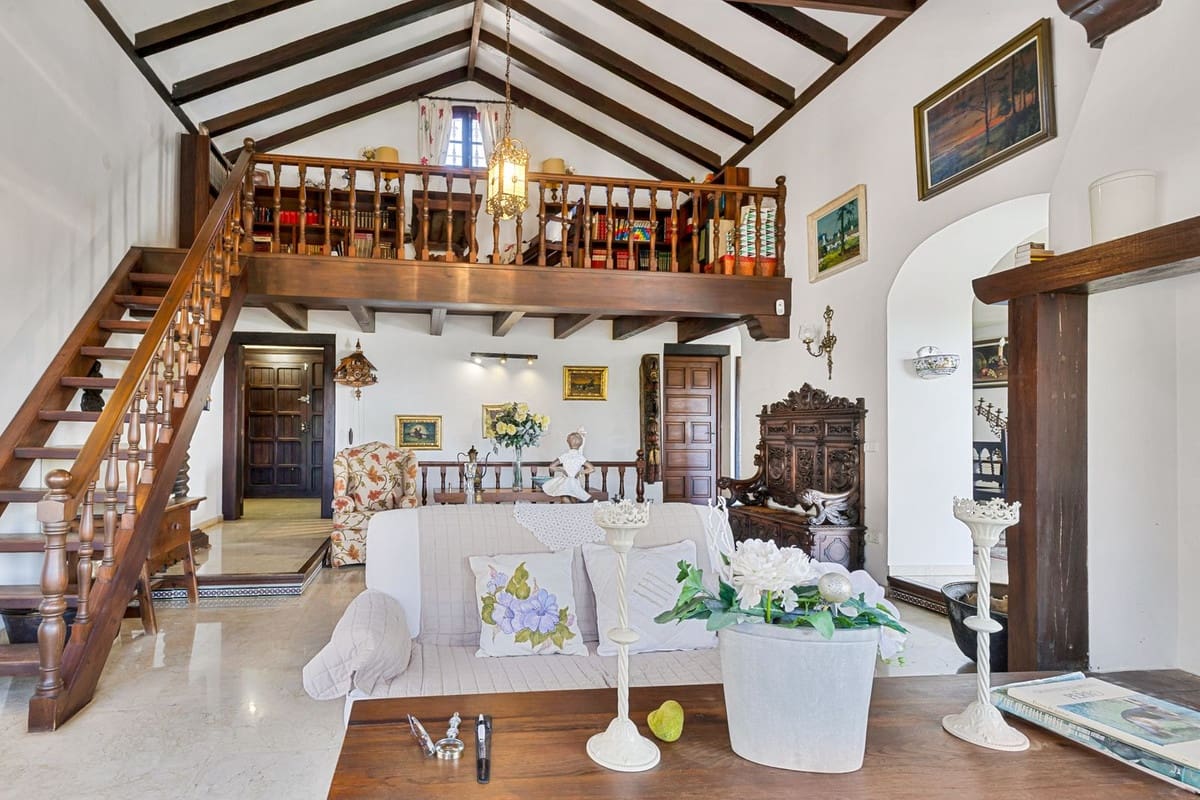 4 sovrum Villa till salu i Mijas med pool garage - 1 399 000 € (Ref: 9663998)