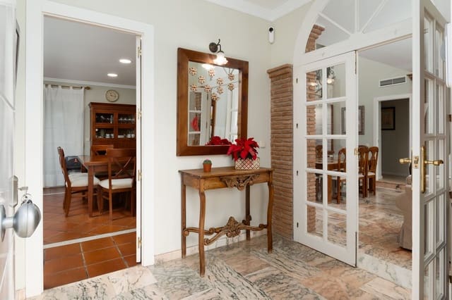 7 chambre Villa/Maison à vendre à Alhaurín de la Torre avec piscine - 1 250 000 € (Ref: 9664004)