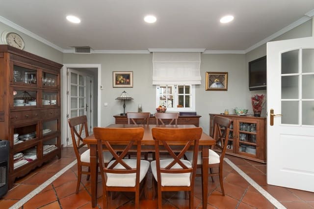 7 chambre Villa/Maison à vendre à Alhaurín de la Torre avec piscine - 1 250 000 € (Ref: 9664004)