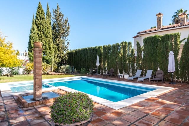 7 chambre Villa/Maison à vendre à Alhaurín de la Torre avec piscine - 1 250 000 € (Ref: 9664004)