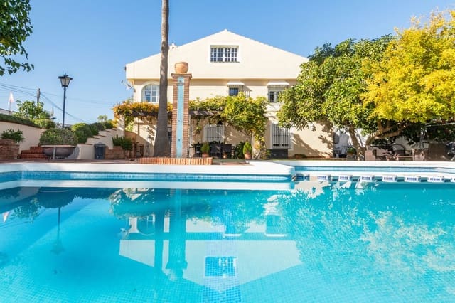 7 chambre Villa/Maison à vendre à Alhaurín de la Torre avec piscine - 1 250 000 € (Ref: 9664004)