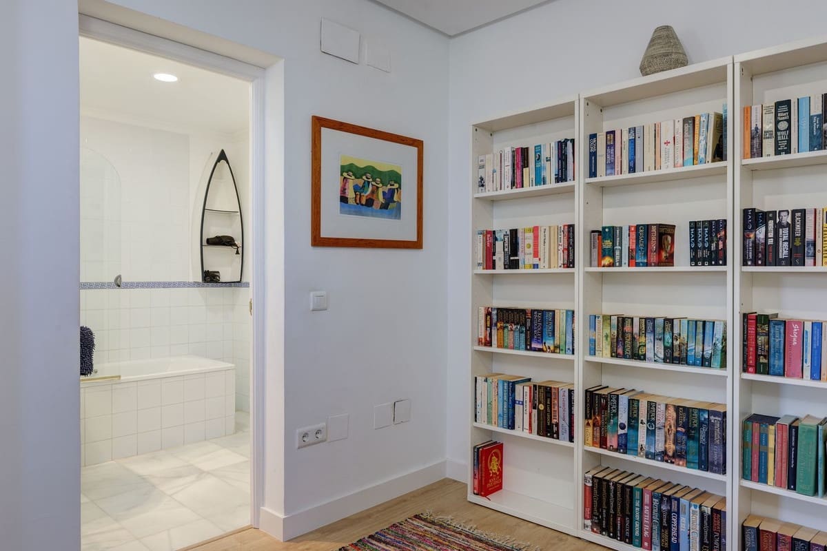 6 soverom Villa til salgs i Mijas med svømmebasseng garasje - € 1 850 000 (Ref: 9664005)