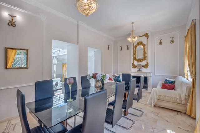 10 chambre Villa/Maison à vendre à Las Chapas, Marbella avec piscine - 1 880 000 € (Ref: 9664007)