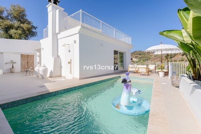 4 chambre Villa/Maison à vendre à El Rosario, Marbella avec piscine - 1 649 000 € (Ref: 9664008)