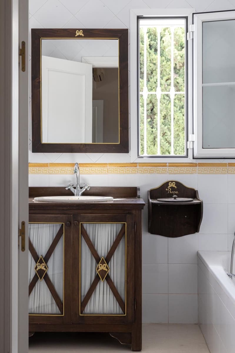 4 sovrum Villa till salu i Mijas Golf med pool - 1 150 000 € (Ref: 9664010)