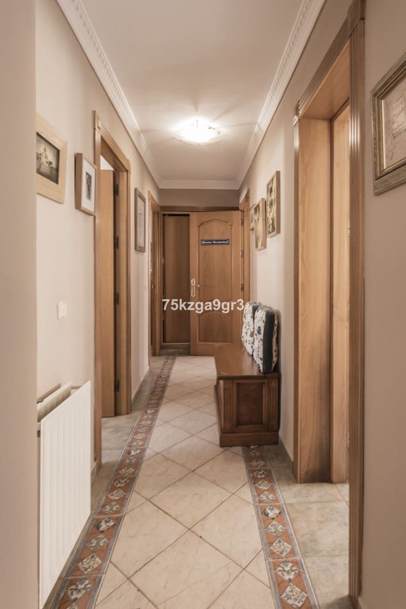 6 sypialnia Willa na sprzedaż w Benalmadena Costa z basenem - 998 000 € (Ref: 9664012)