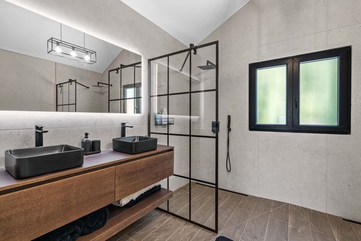 5 Zimmer Villa zu verkaufen in Estepona - 995.000 € (Ref: 9664013)